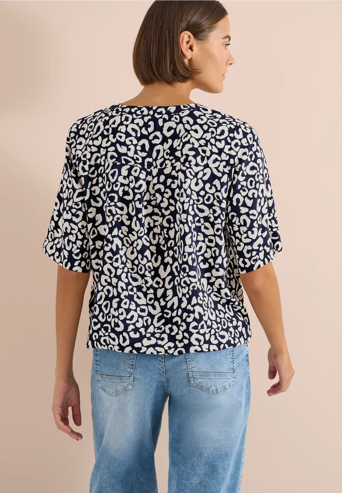 Cecil Blouse met Leo Patroon - Universal Blue