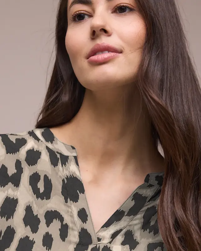 Street One Bluse mit Animal Muster - Timeless Beige