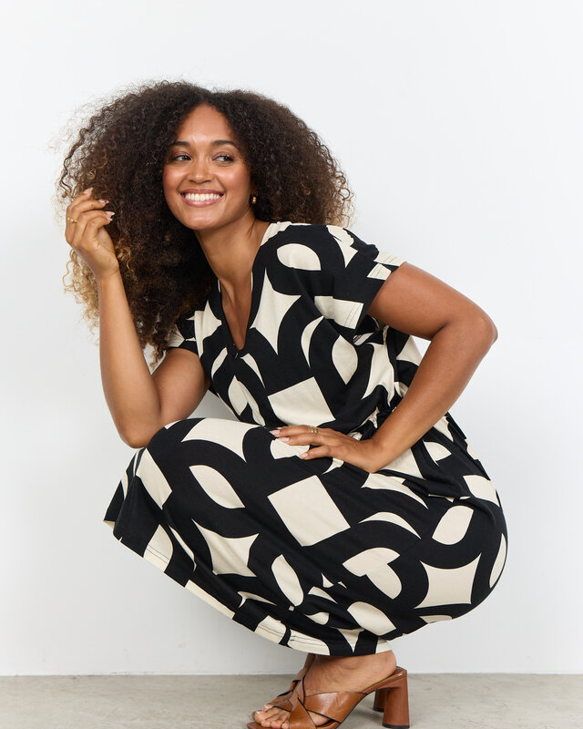 Soyaconcept Dress Felicity AOP 543 - Black Combi