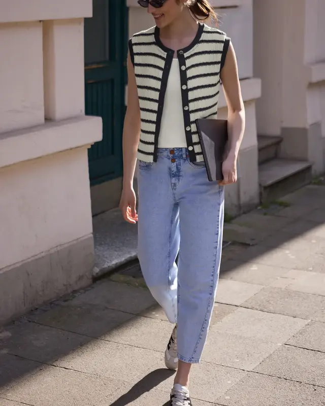 Street One Studio Vest with Stripes - Off White