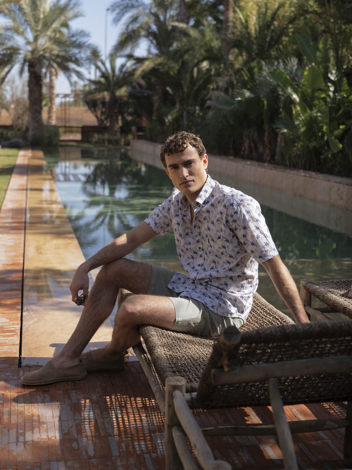 Giordano Palm Print Shirt - Green