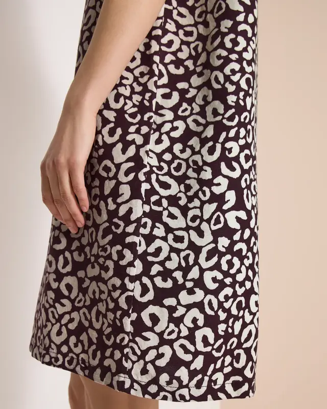 Cecil Linen Blend Dress with Print - Rich Burgundy