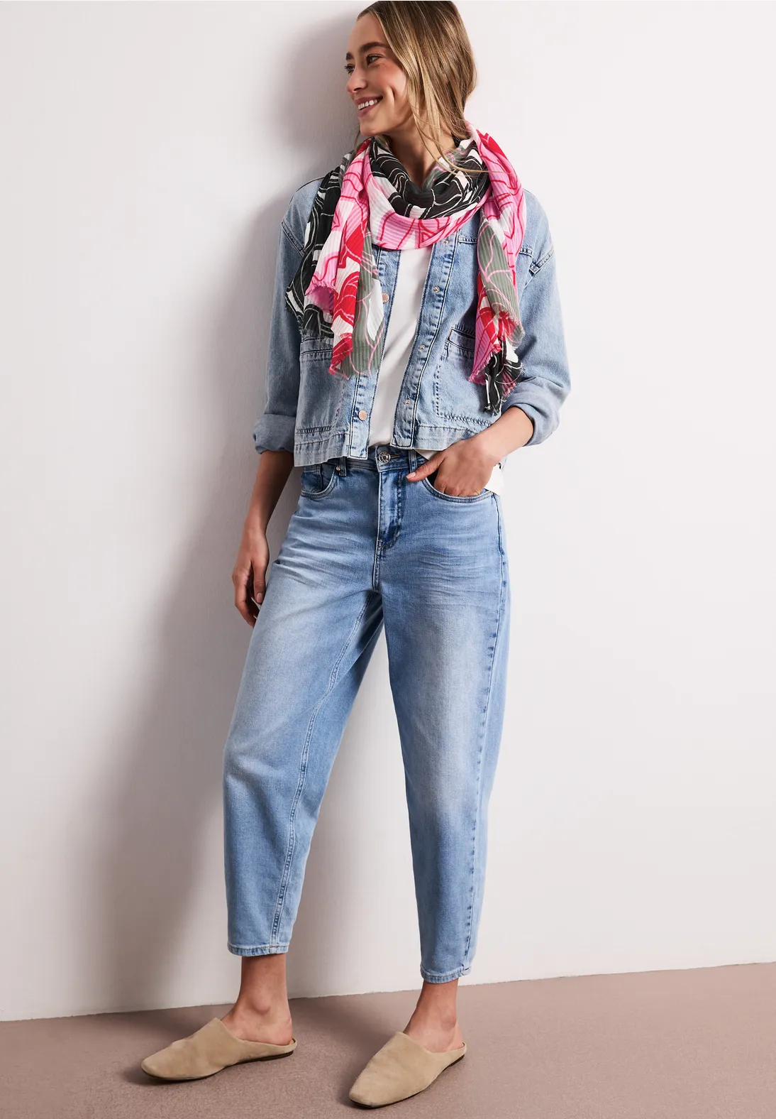 Street One Scarf with Flower Print - Multicolor