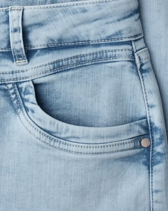 Street One Studio Barrel Leg Jeans - Ultra Bleach Wash