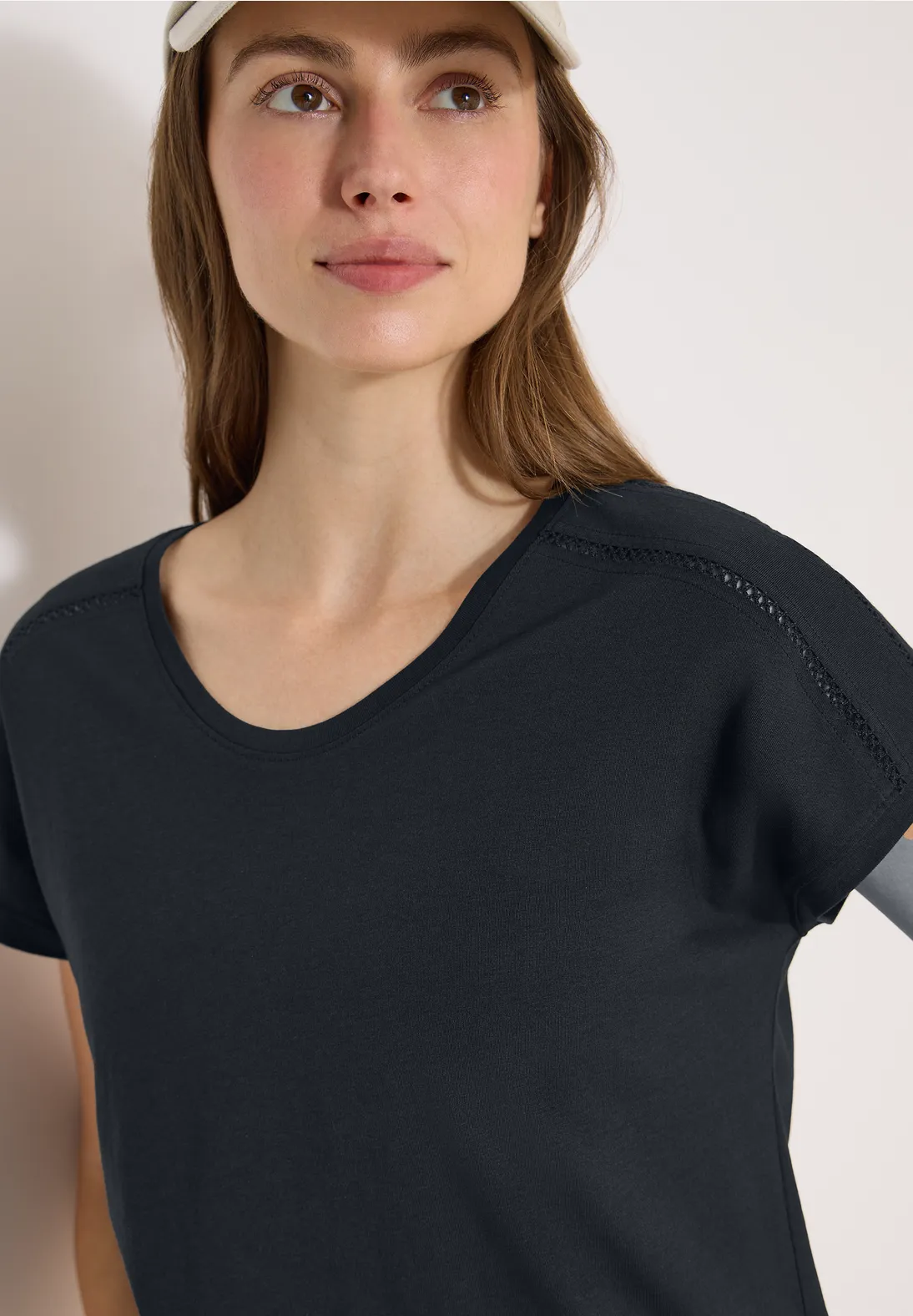 Cecil V-Neck Shirt - Palm Breeze Green