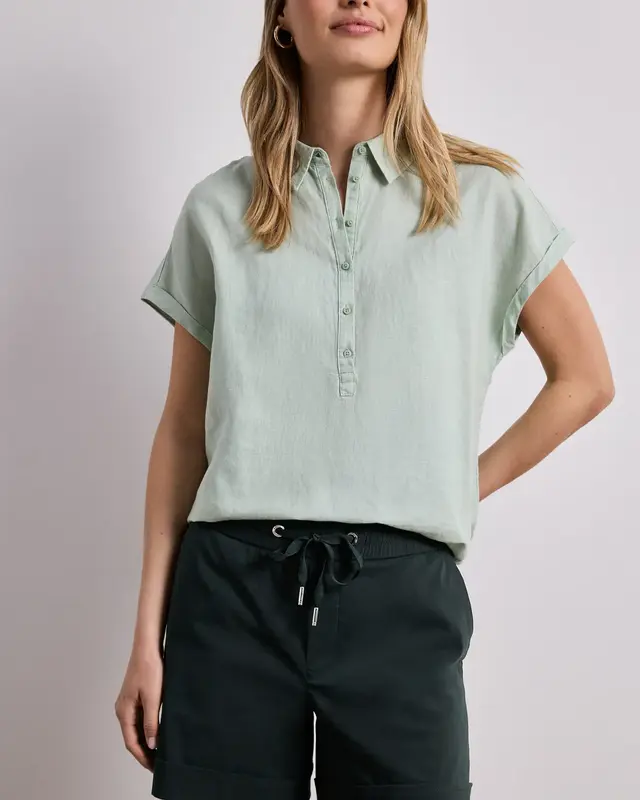 Street One Mid Waist Short - Deep Bound Green