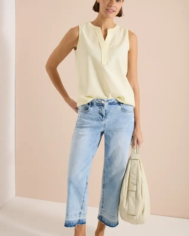 Cecil Blousetop van Seersucker - Light Buttermilk Yellow