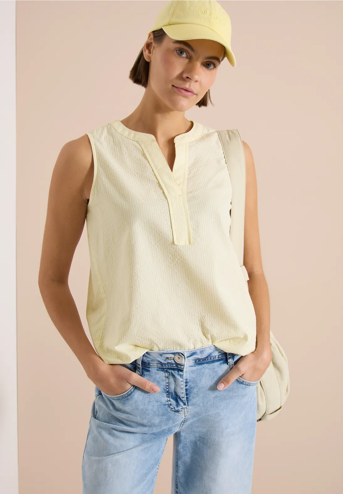 Cecil Blousetop van Seersucker - Light Buttermilk Yellow