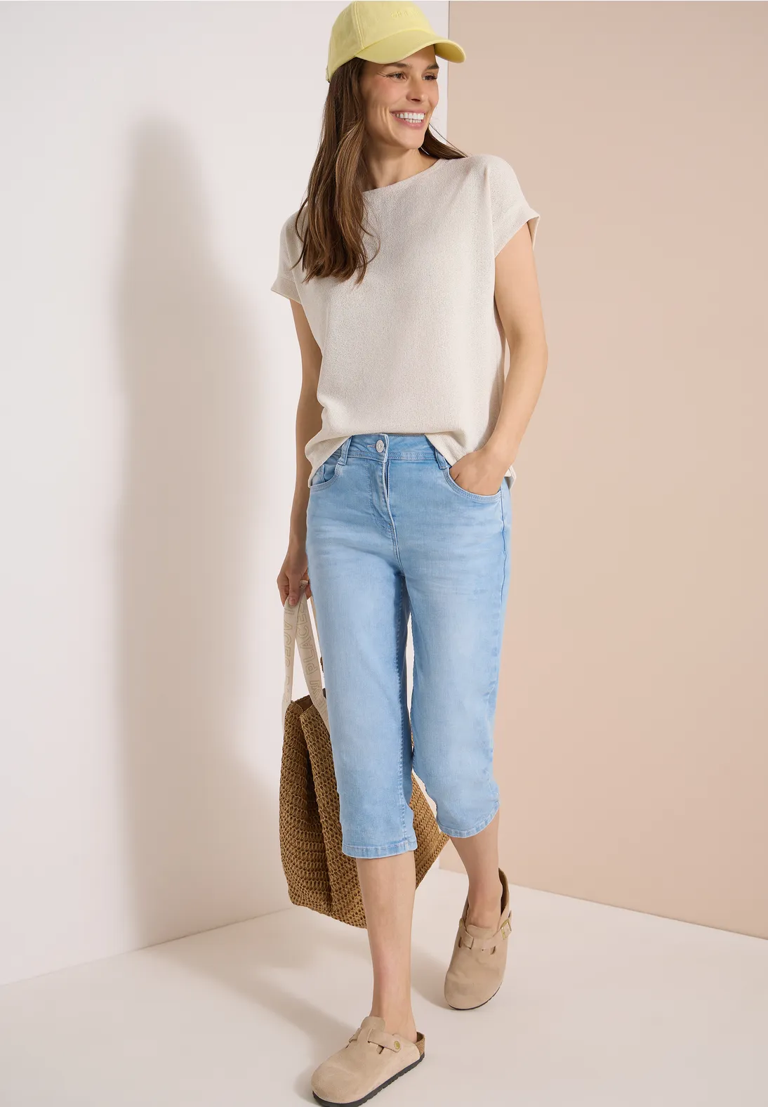 Cecil Capri Jeans Toronto - Light Blue Random Bleached