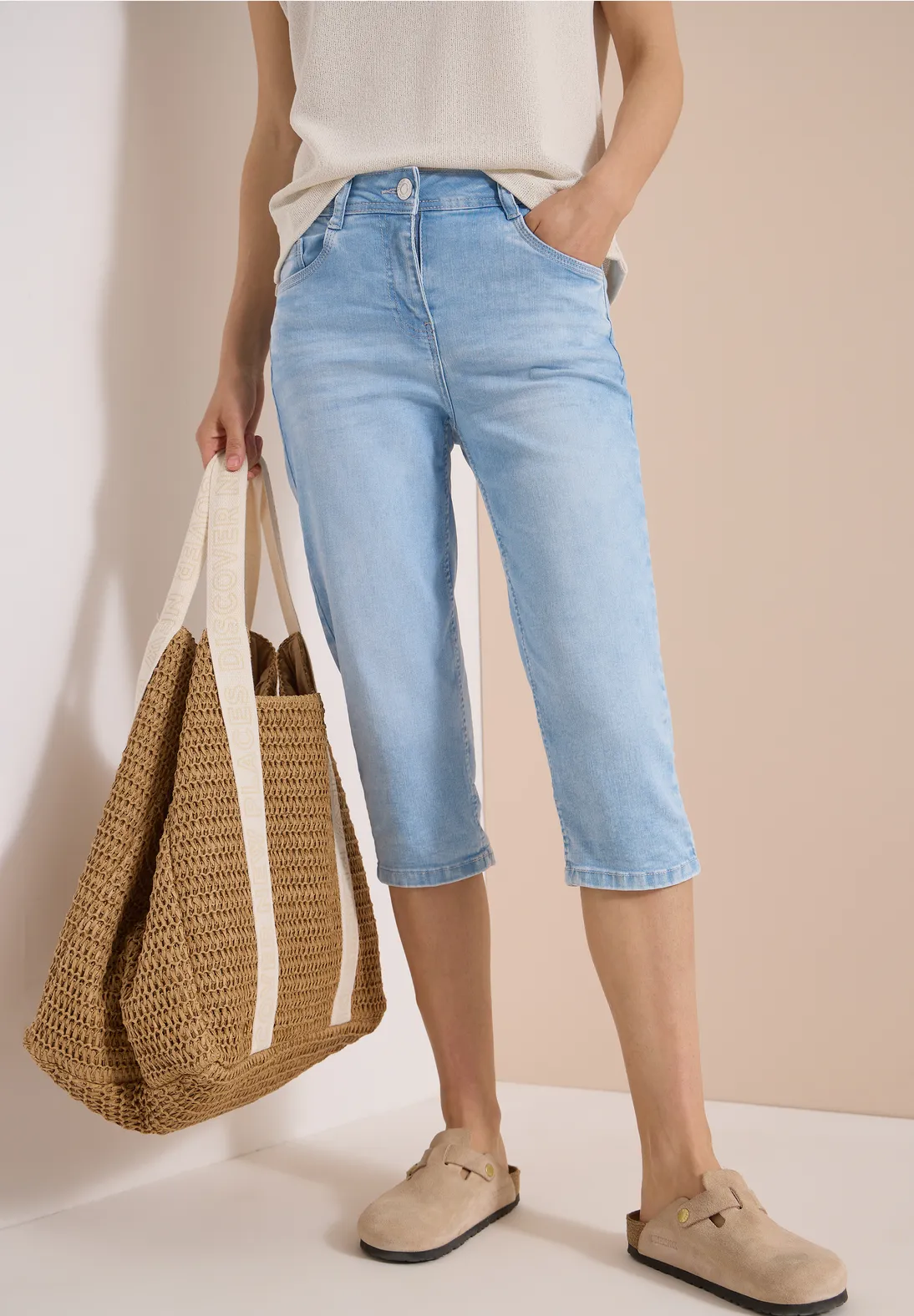 Cecil Capri Jeans Toronto - Light Blue Random Bleached