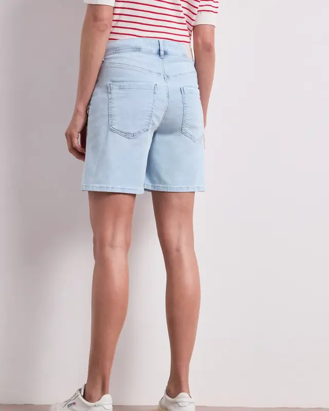 Street One Straight Leg Short - Bleached Light Blue Wash