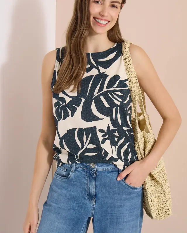 Cecil Top with Leafprint - Palm Breeze Green