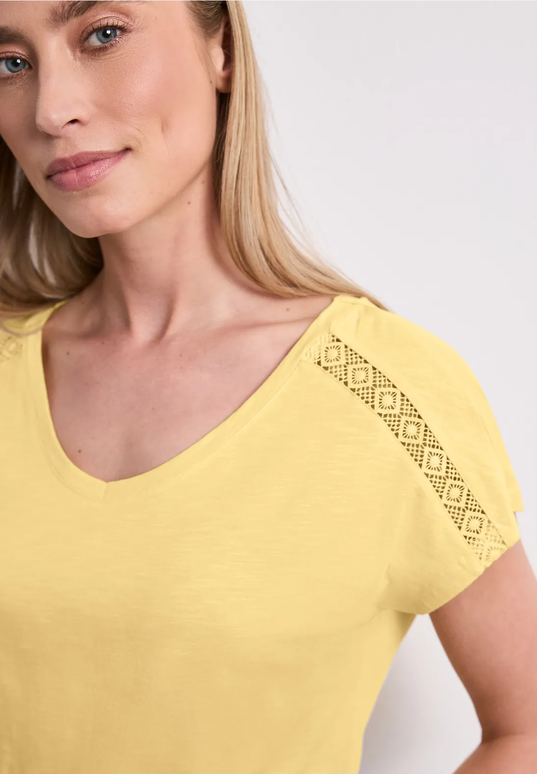 Street One Shirt met Gehaakt Detail - Soft Yellow