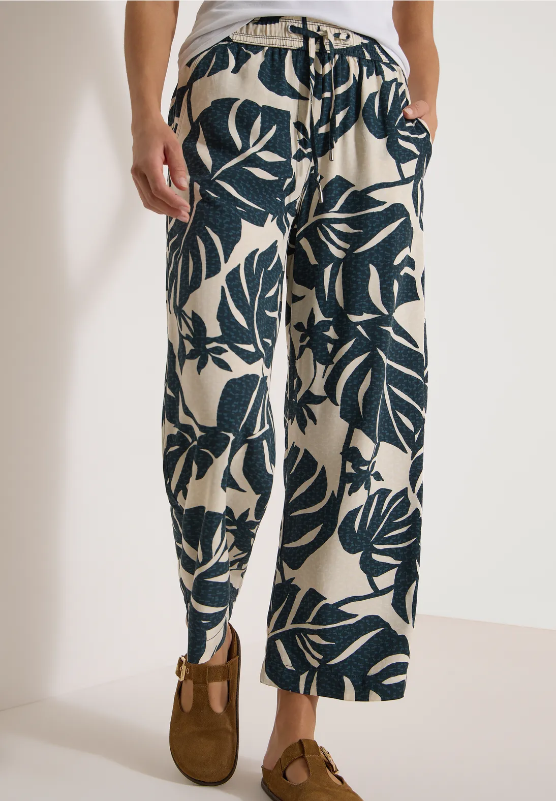 Cecil High Waist Pants with Print Neele - Palm Breeze Green