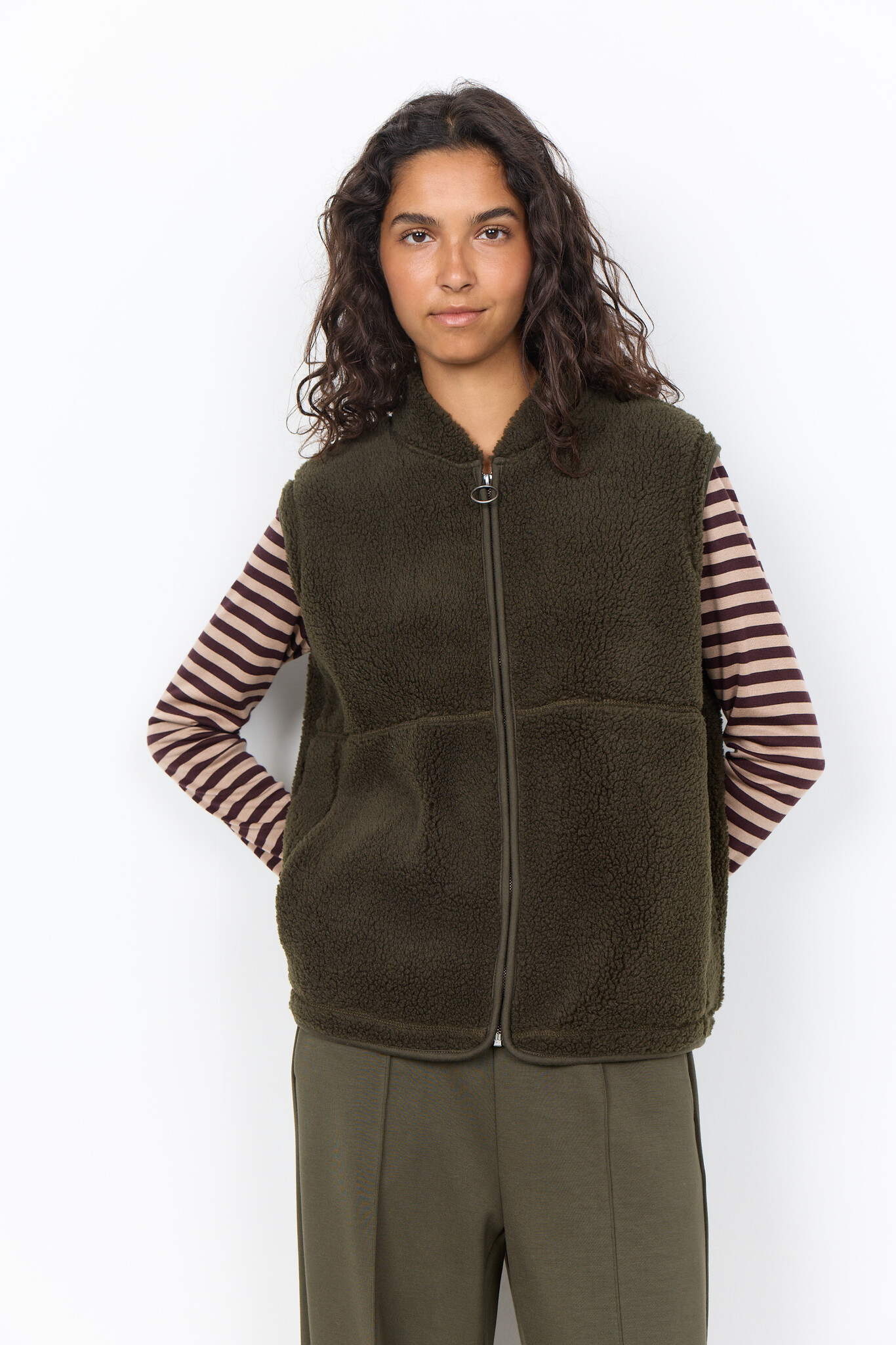 Soyaconcept Waistcoat Onyx 3 - Forrest Night