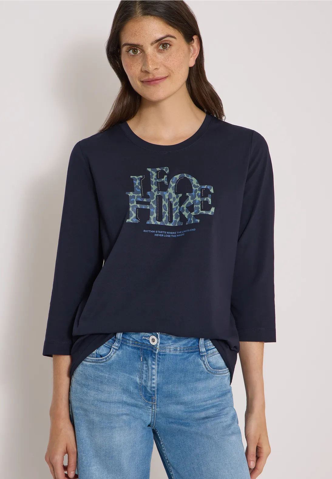 Cecil Shirt with Text - Urban Dark Blue