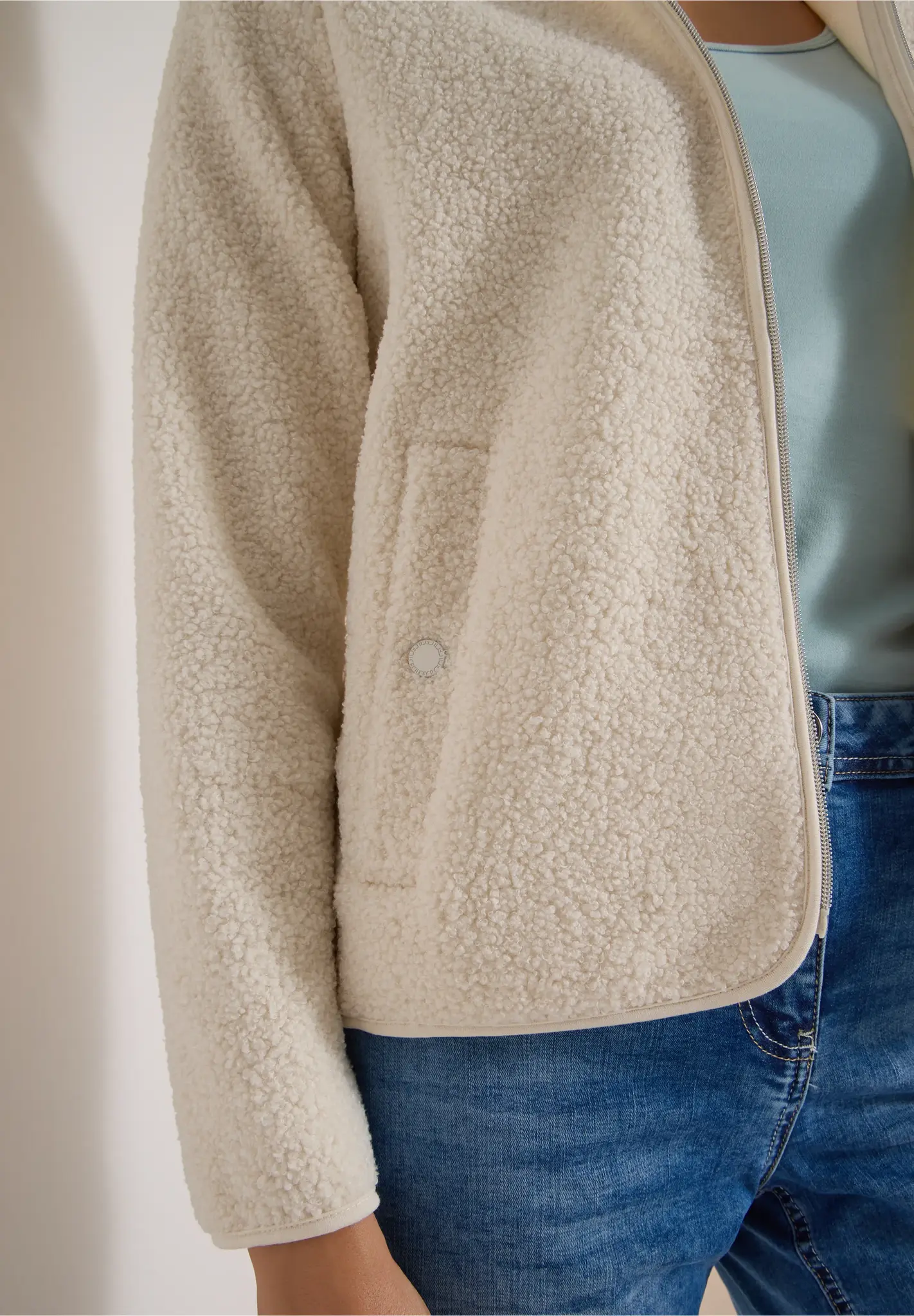 Cecil Teddy Vest met Capuchon - Teddy Vanilla White