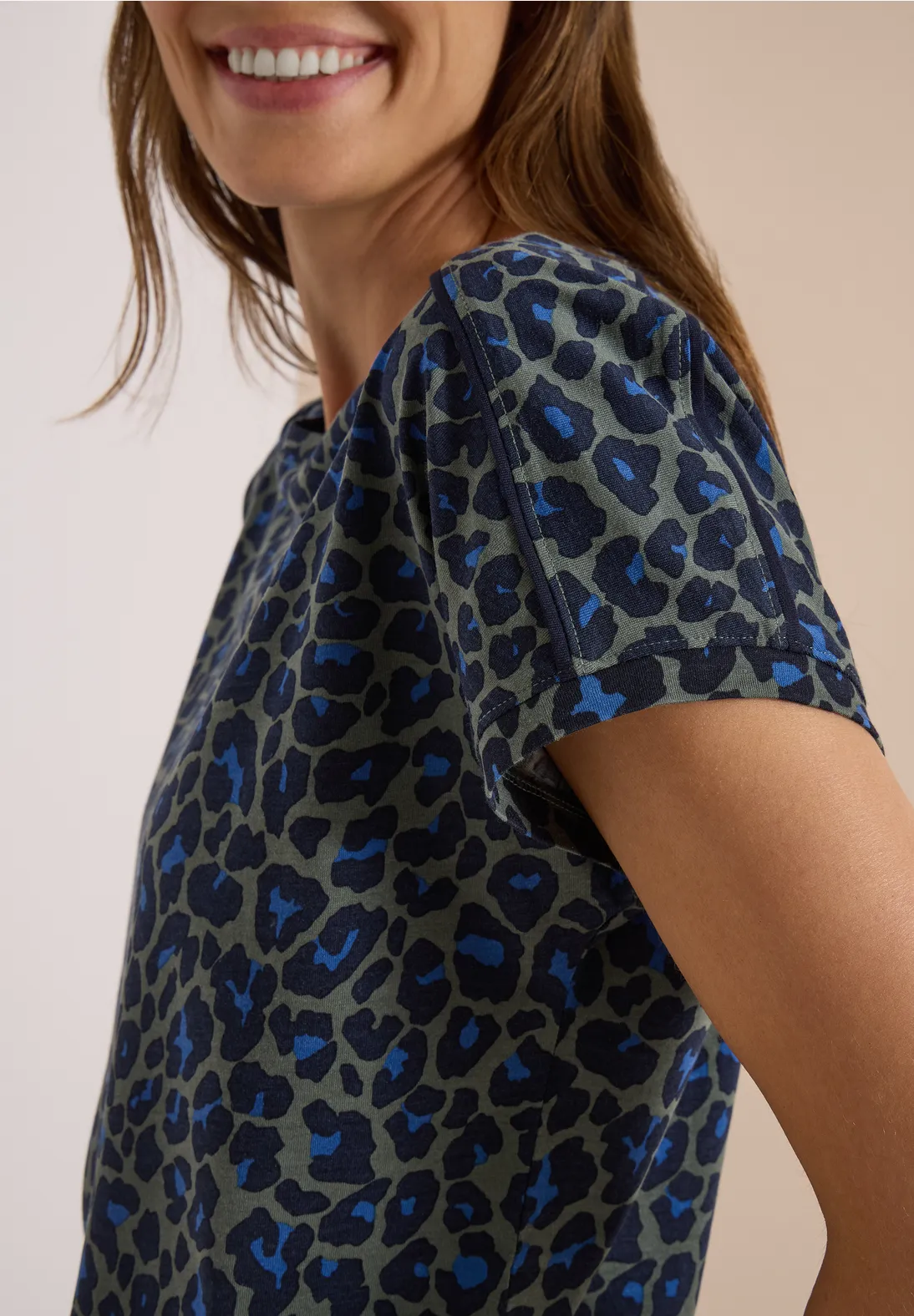 Cecil Shirt with Leopard Print - Dried Olive Green
