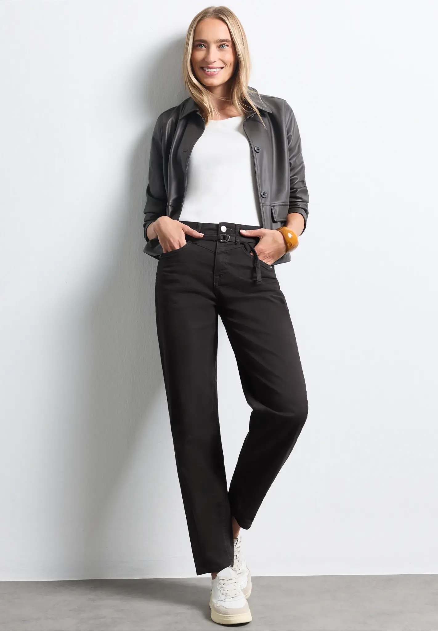 Street One Barrel Jeans Karlie - Brown Washed