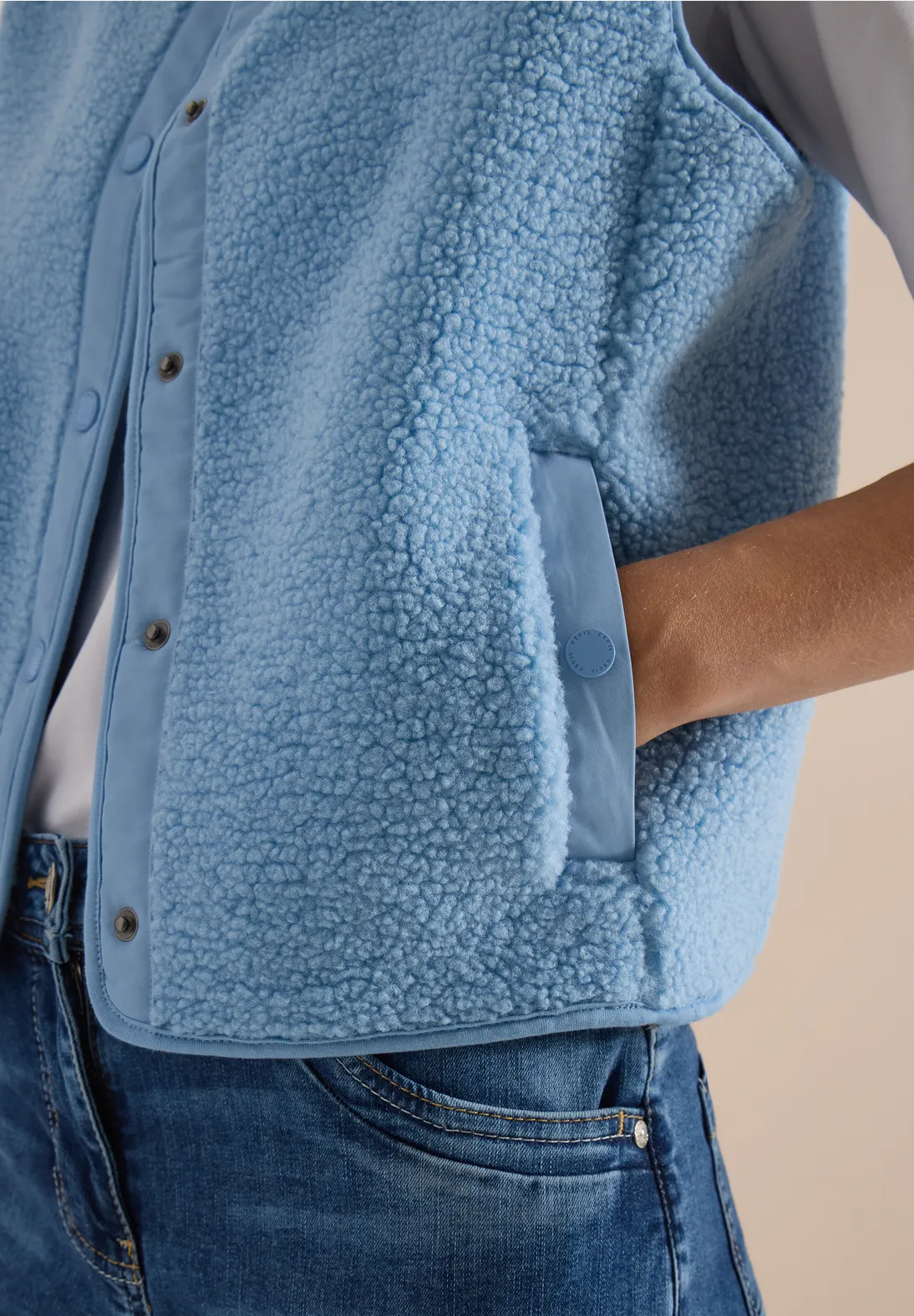 Cecil Teddy Jacket Softshell Detail - Easy Blue