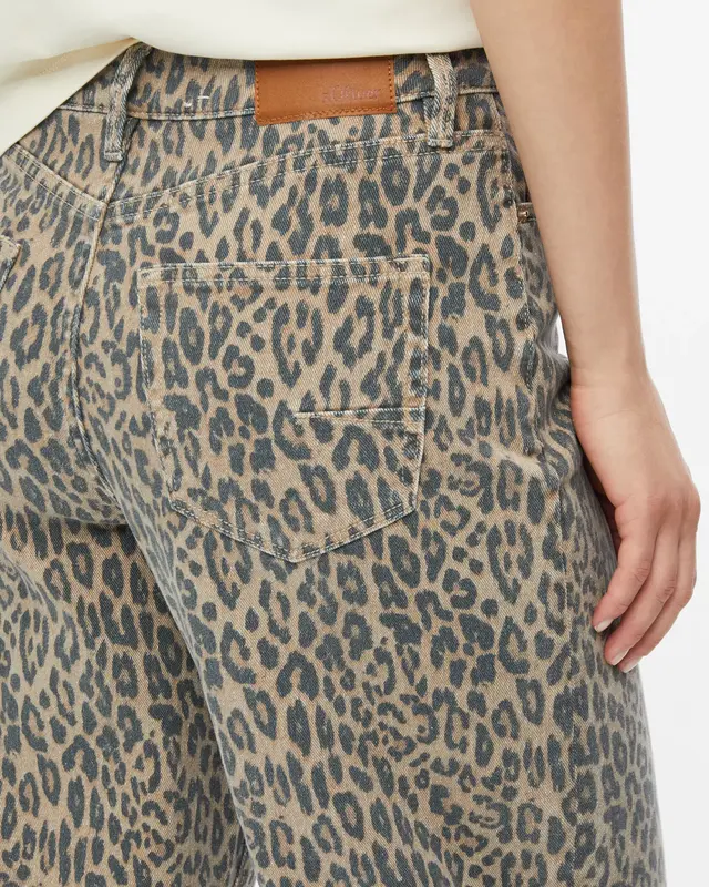 S. Oliver Barrel Jeans Leo Print - Sand