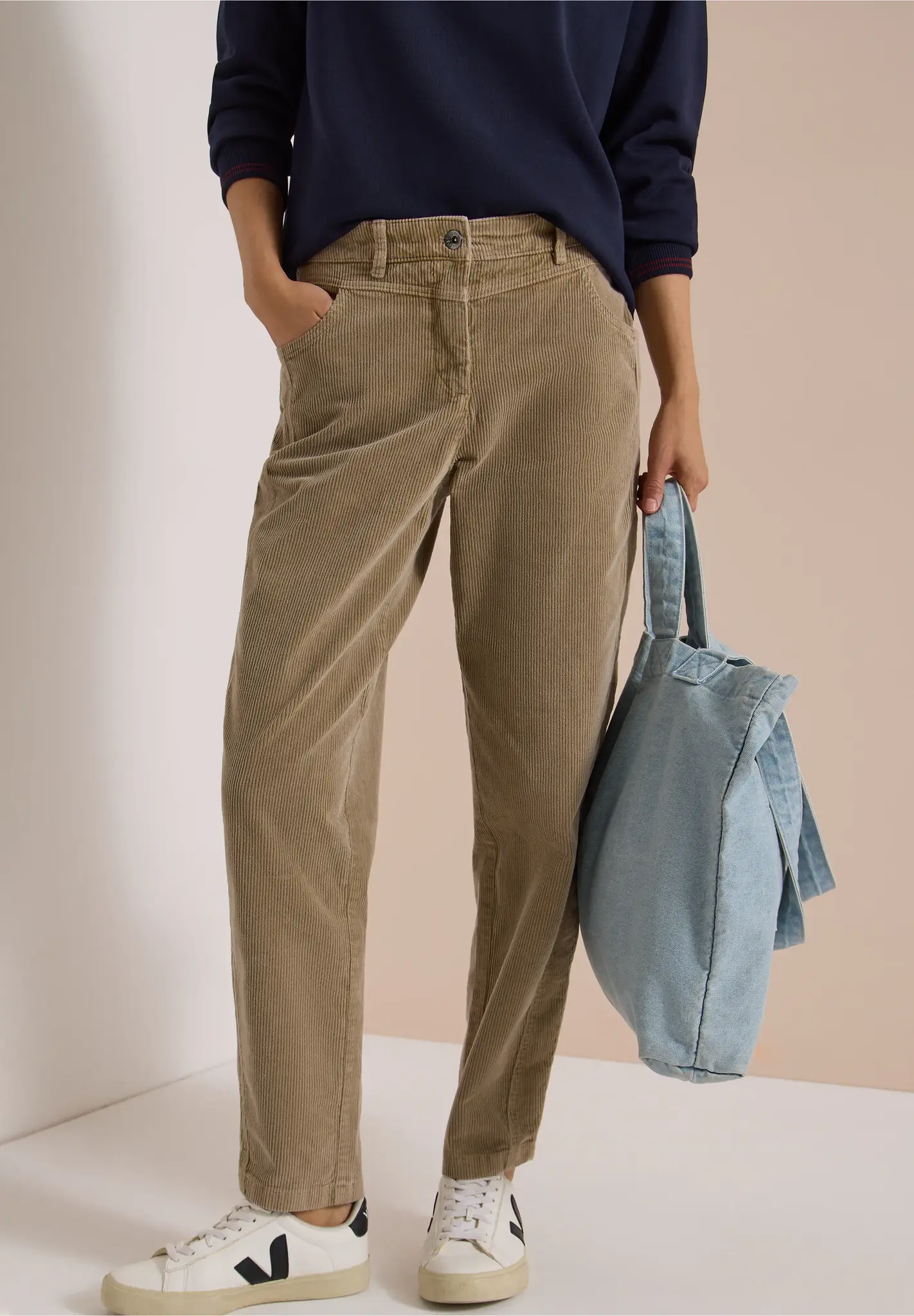 Cecil Barrel Hose Scarlett - Creamy Mocha
