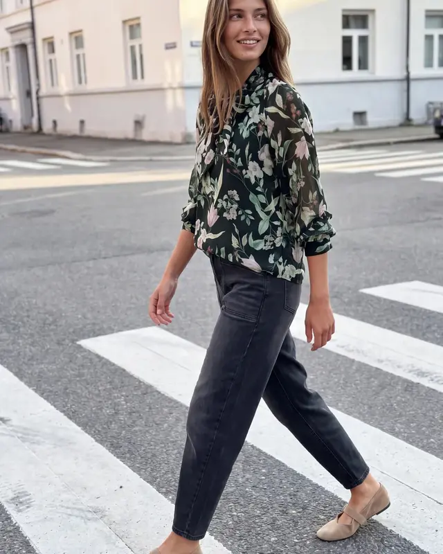 Street One Studio Chiffon Blouse Strikdetail - Inked Grey