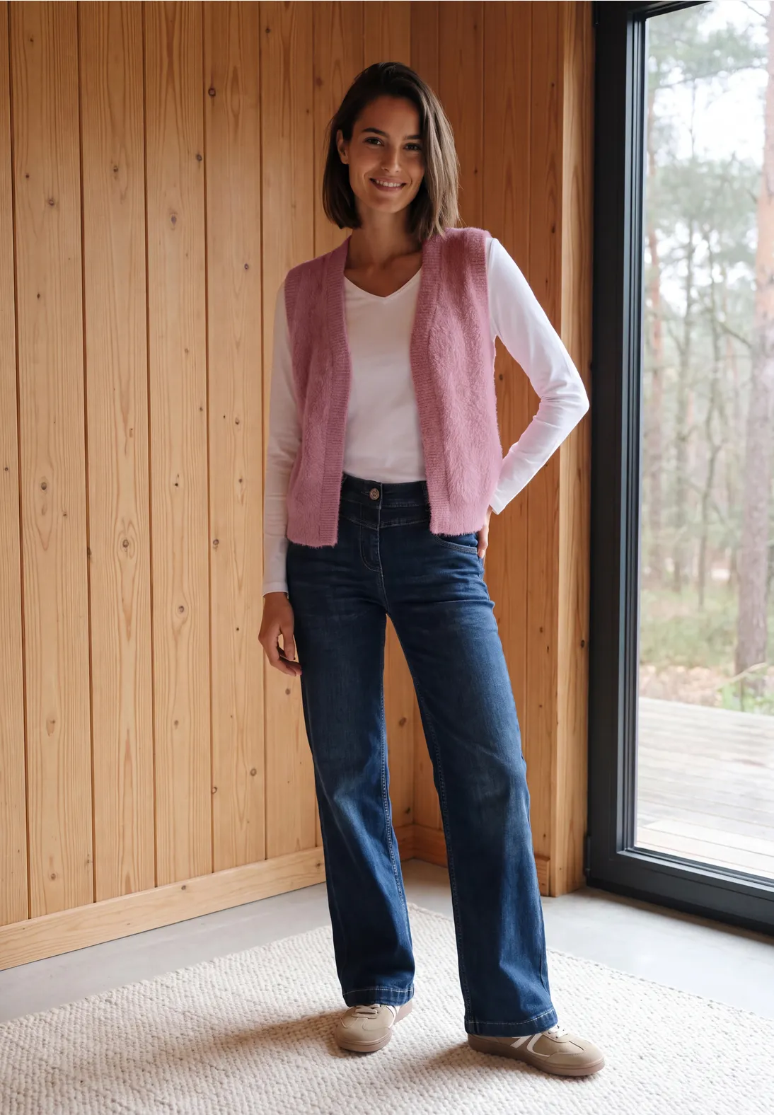 Cecil Open Cardigan, Feather Yarn - Velvet Rose