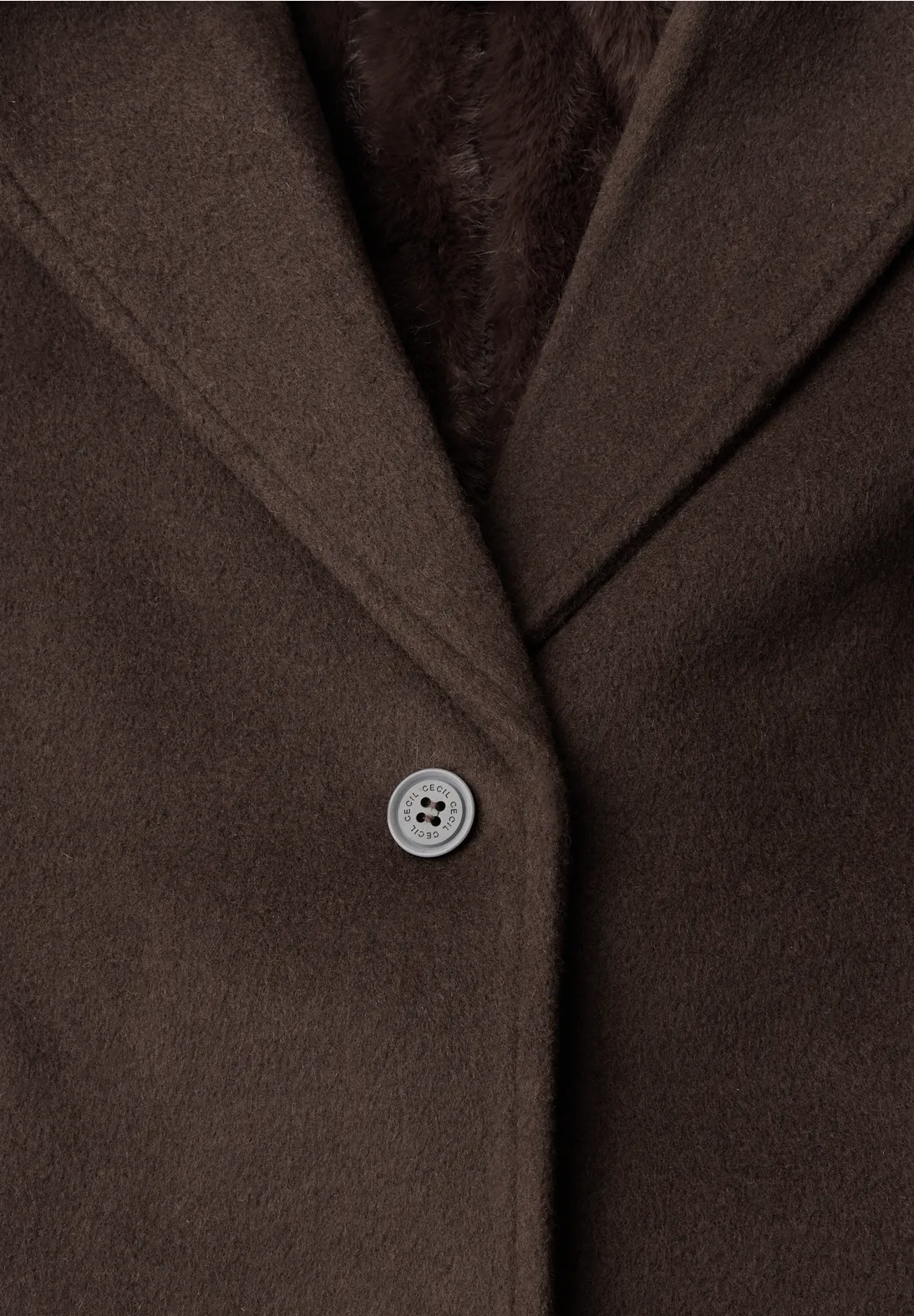 Cecil Lapel Coat with Removable Insert - Chocolate Sauce Brown