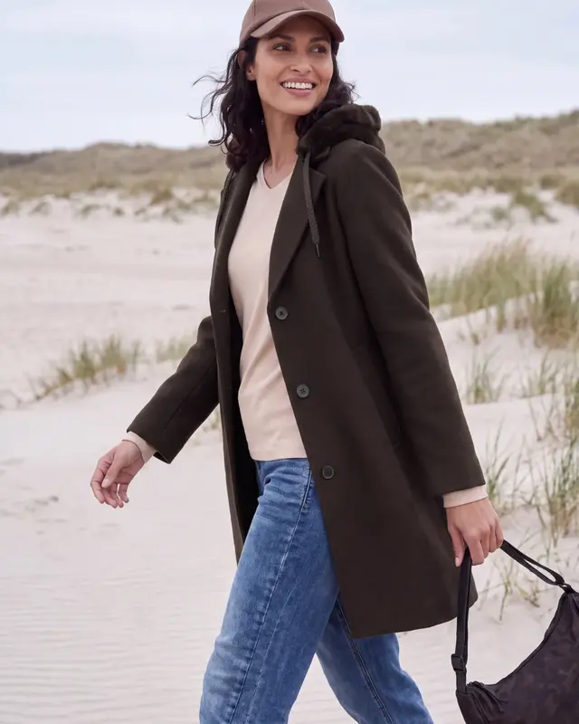 Cecil Lapel Coat with Removable Insert - Chocolate Sauce Brown