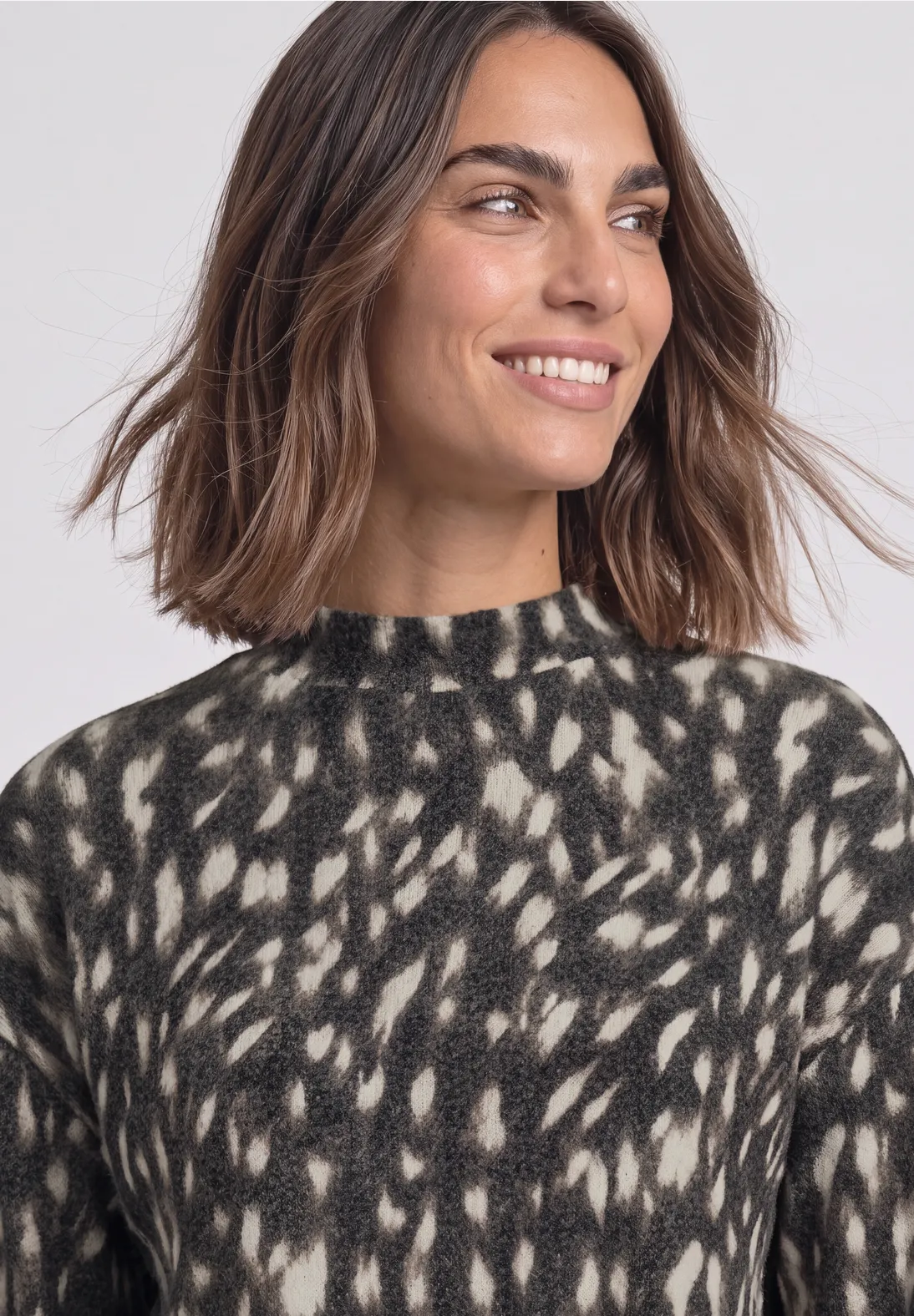 Street One Shirt mit Bambi Muster - Black
