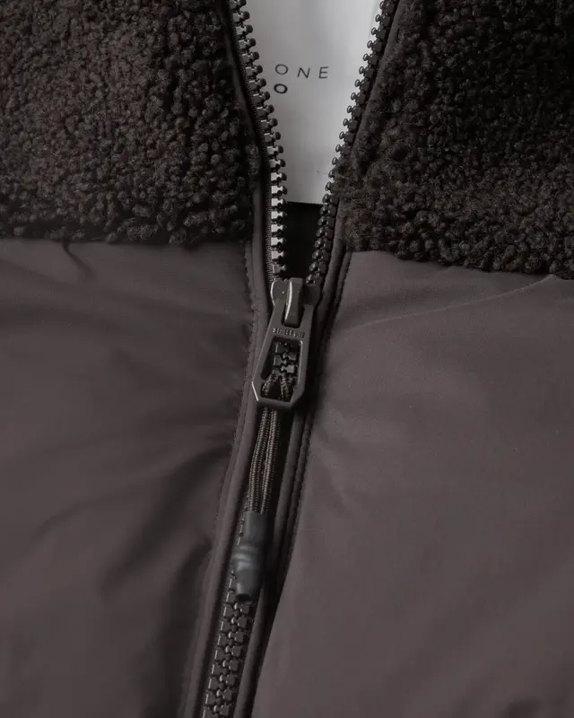 Street One Studio Quiltjack met Teddydetails - Charred Brown