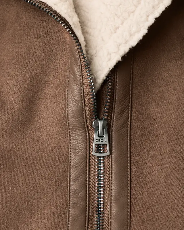 Cecil Velours Jasje met Teddydetails - Mocha Brown