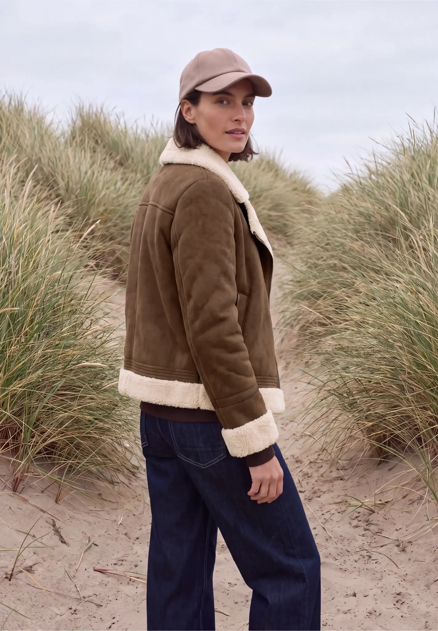 Cecil Velour Jacket with Teddydetails - Mocha Brown