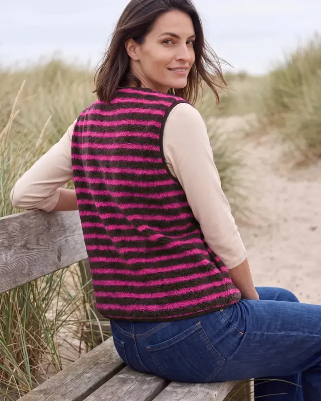 Cecil Teddy Vest with Stripes - Truffle Brown