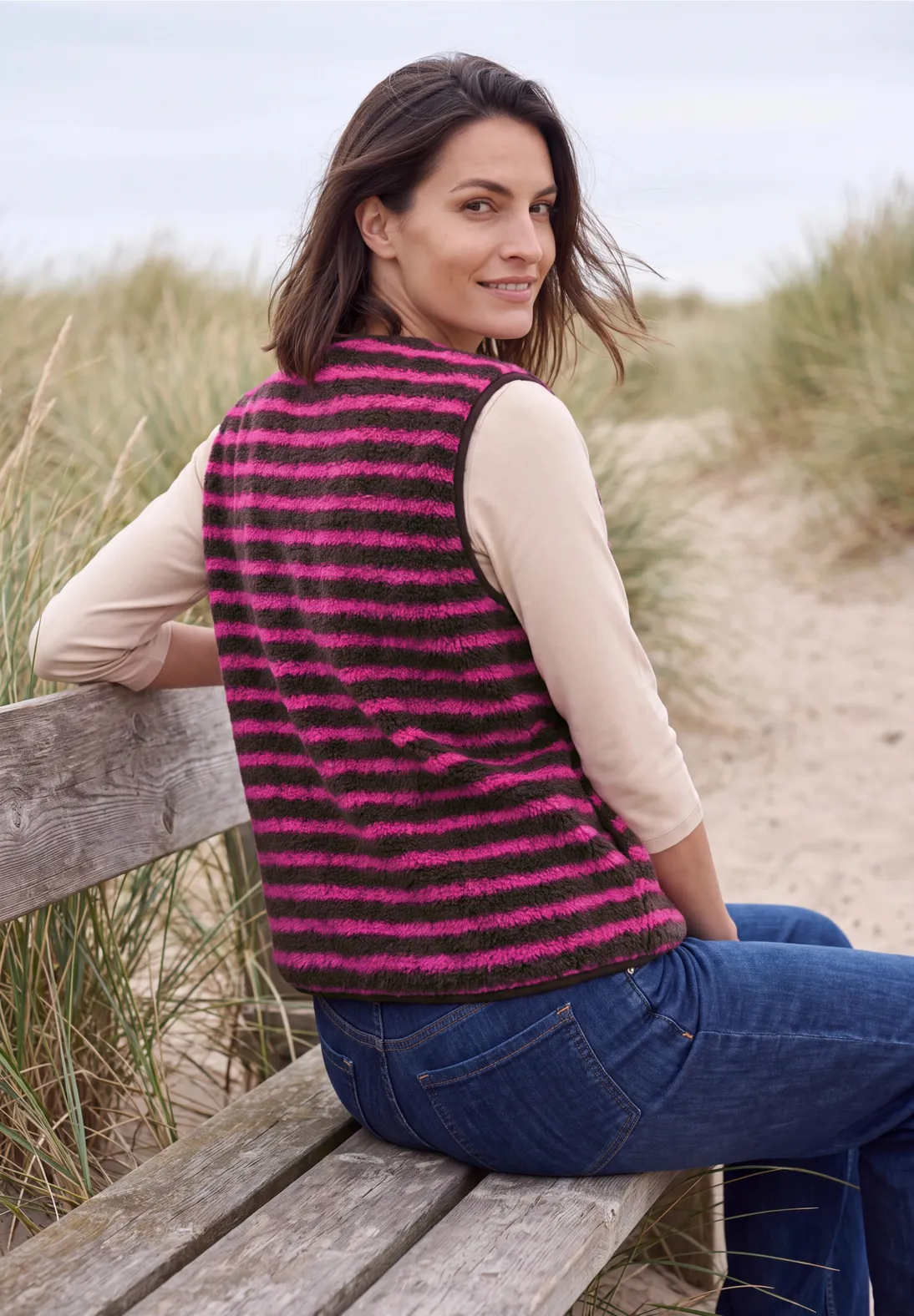 Cecil Teddy Vest with Stripes - Truffle Brown