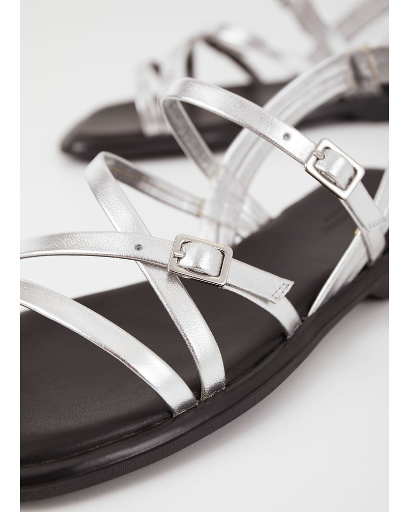 Vagabond Shoemakers Izzy sandals silver metallic