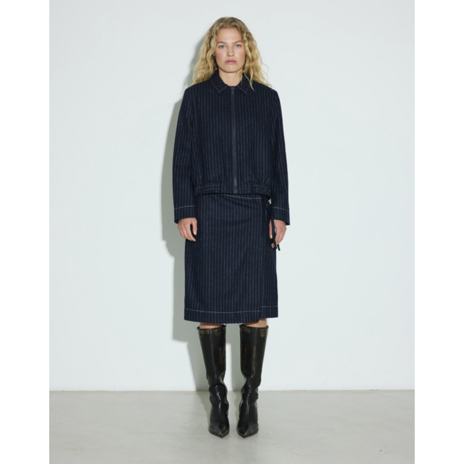 Hosbjerg Rasmine Skirt Dark Blue Pinstripe