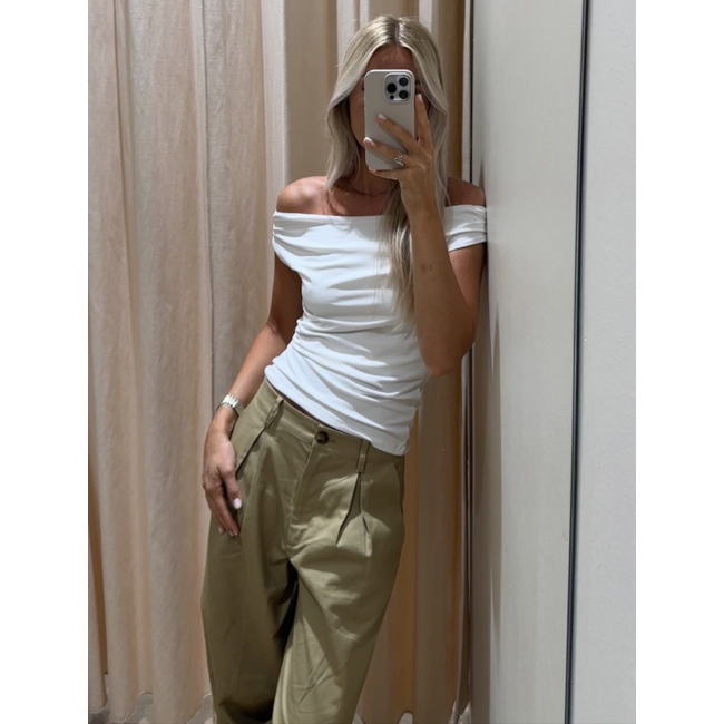 Modström HimaMD Off-shoulder Top Soft White