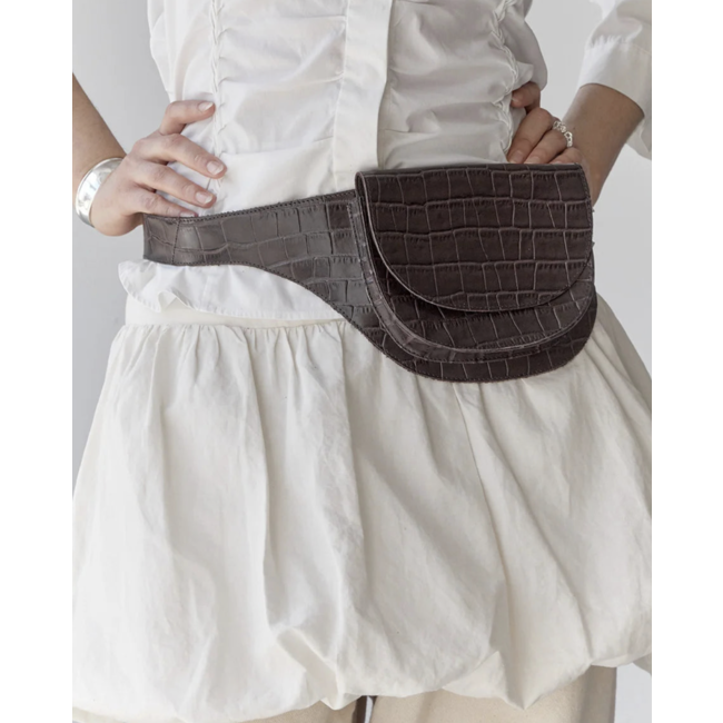 SILFEN Studio Eliza Belt Bag Croco