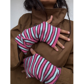 Susmie's Kansas Gloves Stripe Pink