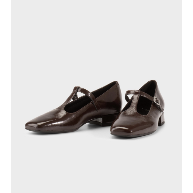 Vagabond Shoemakers Debbi Pumps Chocolate