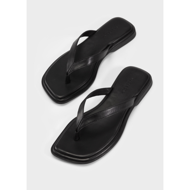 Vagabond Shoemakers Izzy Flip Flop Sandals Black