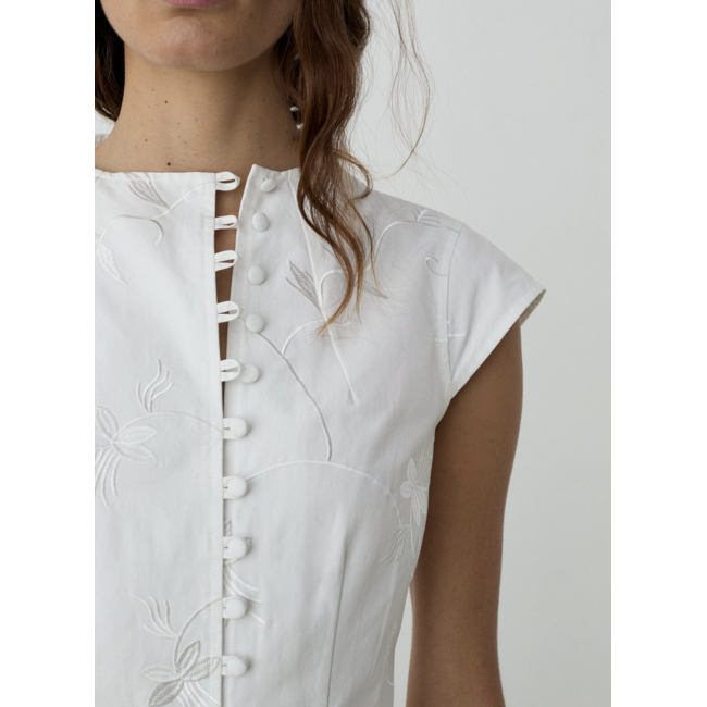 Laagam Melani Asymmetric Blouse White