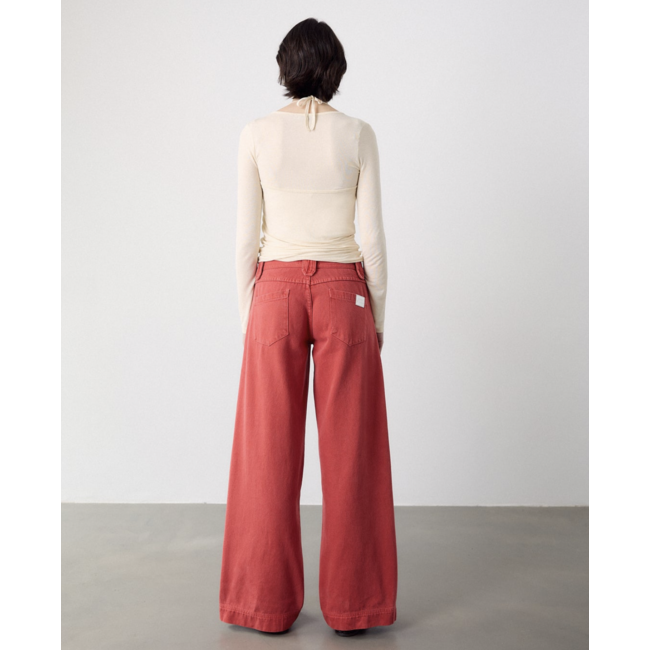 SEASONS BY MACABLA Straight Trousers Red