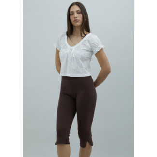 House of Sunny Classic Capri Pants Coffee