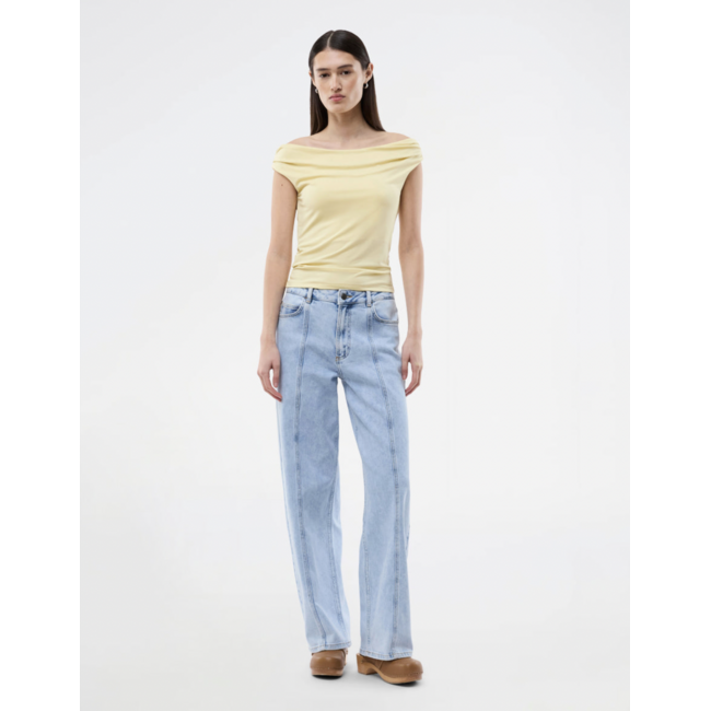 Modström HimaMD Off-shoulder Top Double Cream