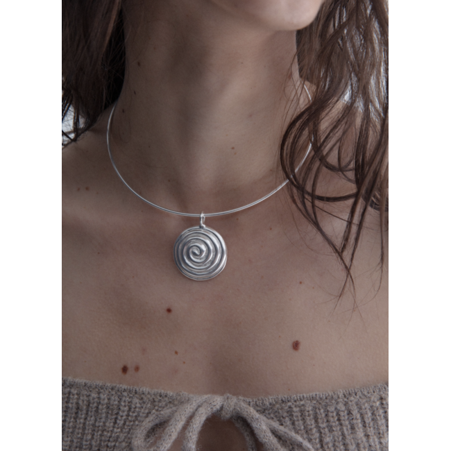 Mais X Frida Spiral Choker Silver