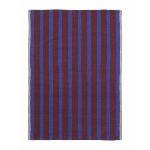 ferm LIVING Hale Yarn Dyed Linen Tea Towels - Brown/Navy ferm LIVING Hale Yarn Dyed Linen Tea Towels - Brown/Navy