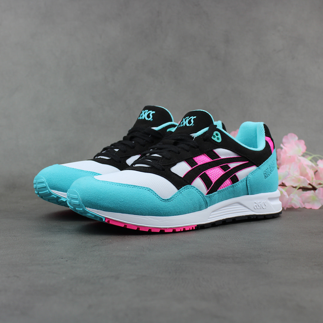 asics turquoise